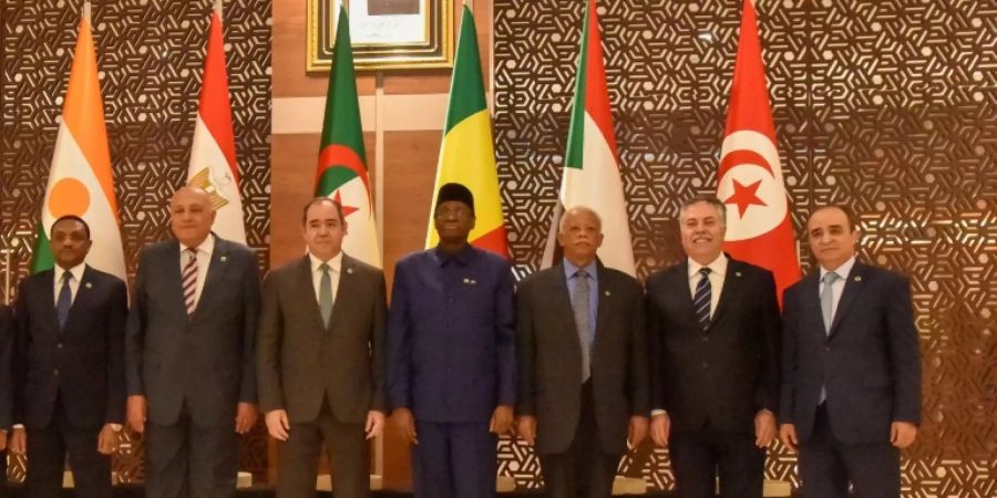 Teilnehmer der Gespräche in der algerischen Hauptstadt