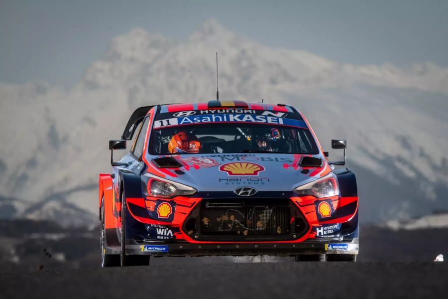 Die Vizeweltmeister Thierry Neuville/Nicolas Gilsoul (BEL) bleiben auch 2020 bei Hyundai.