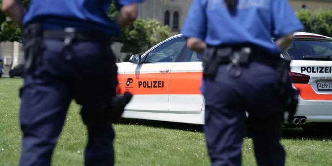 Beamte der Kantonspolizei Zürich. (Symbolbild) Kantonspolizei Zürich