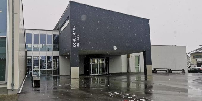 Das Schulhaus Breite in Reinach. Das Schulhaus Breite in Reinach.