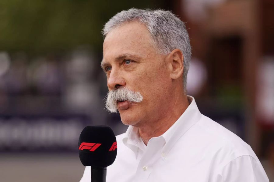 Abgelöst wurde Ecclestone durch den US-Amerikaner Chase Carey.