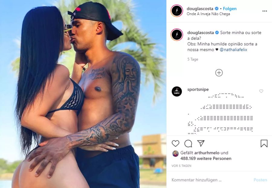 Douglas Costa mit seiner Freundin Nathalia Felix.