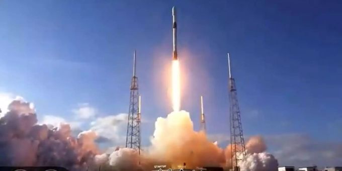 Es handelt sich um den ersten Flug von den USA zur ISS seit 2011. spacex Nasa