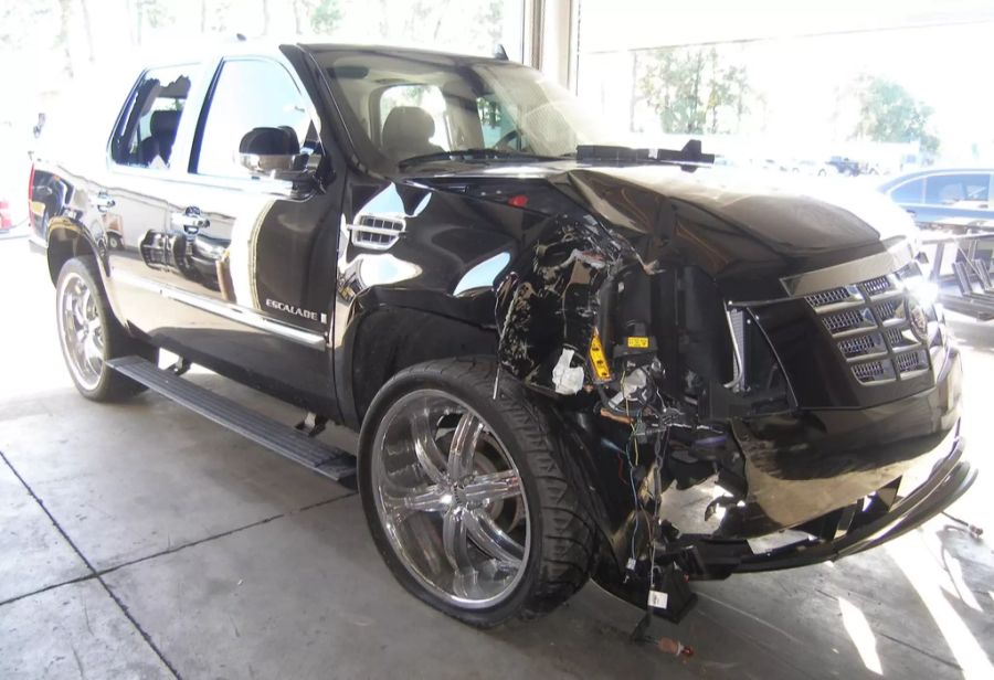 Tiger Woods Cadillac 2009