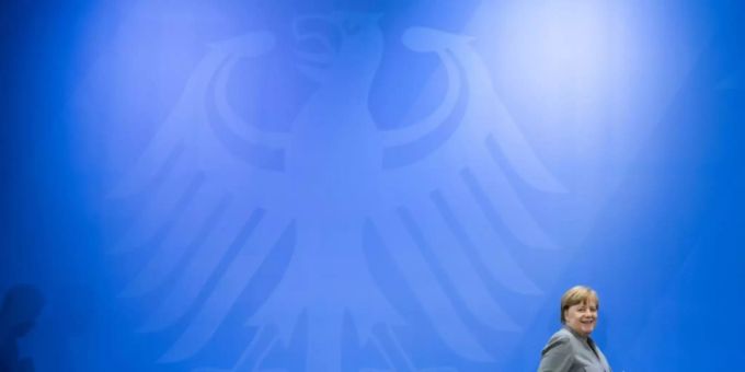 Berlin - Koalition ringt sich in harten Gesprächen zu Erhöhung von Kurzarbeitergeld durch