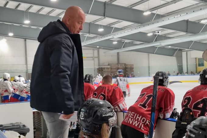 EHCW-Trainer Modes sieht in der Offensive Luft nach oben. Modes EHCW