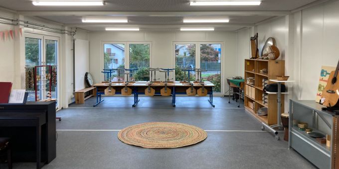 Ein Zimmer im neuen Schulprovisorium.