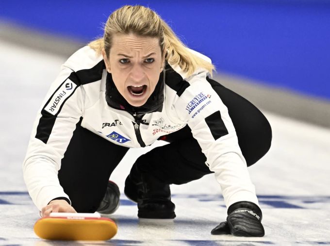 Silvana Tirinzoni hat die Chance auf den fünften WM-Titel in Folge. Silvana Tirinzoni Curling WM