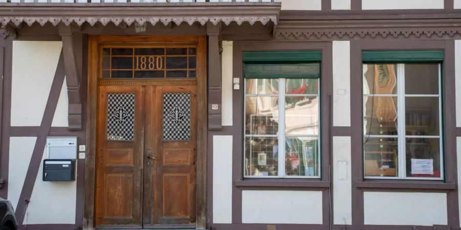 Das Schulhaus in Wileroltigen.