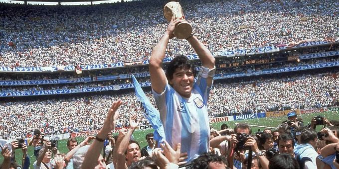 Unvergessen: Diego Maradona debütierte im Alter von 15 Jahren