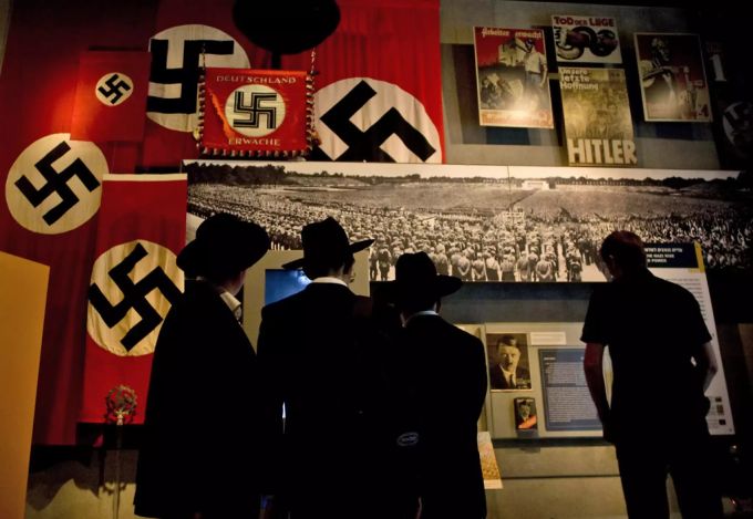 Yad Vashem – Internationale Holocaust Gedenkstätte. Holocaust Hitler Versteigerung