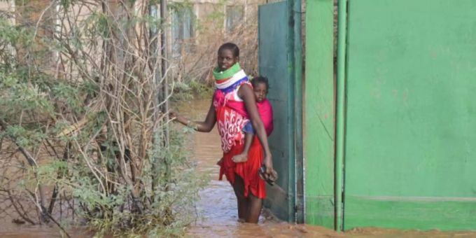 Überschwemmungen in Afrika. Unwetter Afrika überschwemmung ruanda