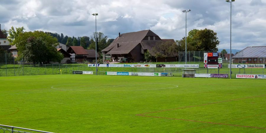 Der Sportplatz in Ueberstorf.