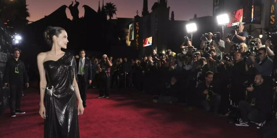 Angelina Jolie stellt den neuen «Maleficent»-Film in Los Angeles vor. Foto: Richard Shotwell/Invision/AP/dpa