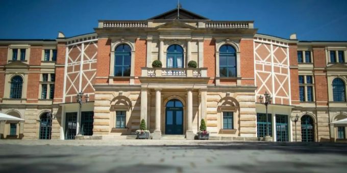 Bayreuth - Wagner: Russische Künstler nicht unter Generalverdacht stellen