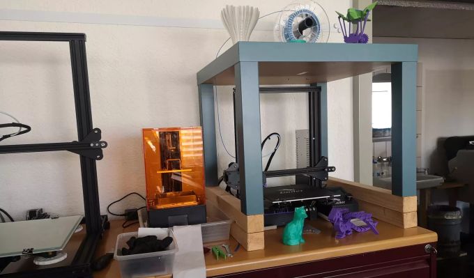 Im Elektroniklabor steht unter anderem ein 3D-Drucker bereit. Prozessor Aarau Elektroniklabor