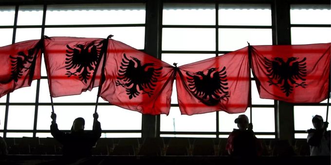 Am 14. Februar 2021 finden die Wahlen im Kosovo statt. kosovo wahlen