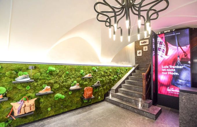 Der neue Store von Luis Trenker ist modern eingerichtet. Luis Trenker