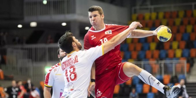 Dimitrij Küttel (rechts) im Dress der Schweizer Handball-Nati. Dimitrij Küttel