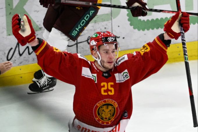 Die SCL Tigers haben gegen Servette viel Grund zum Jubeln. SCL