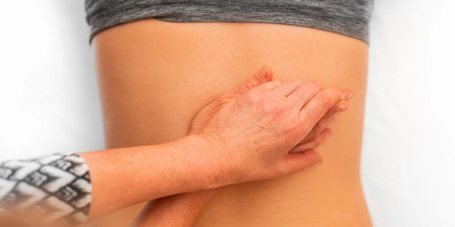 osteopath leckte füsse