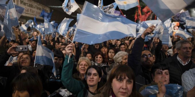 In rund zwei Monaten müssen die Argentinier abstimmen. Wähler aus argentininien