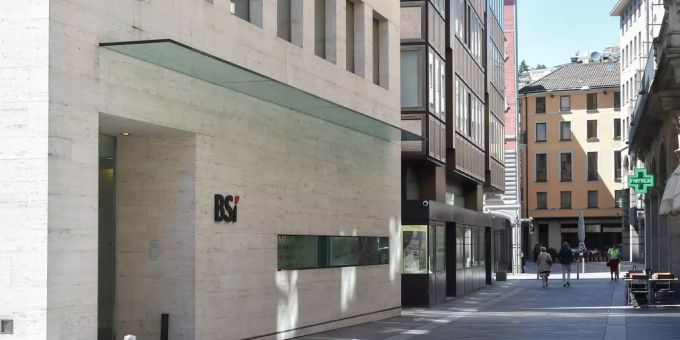 Im Tessin sind Geschäfte mit italienischen Kunden üblich. Eine Bank in Lugano. schweizer banken italien