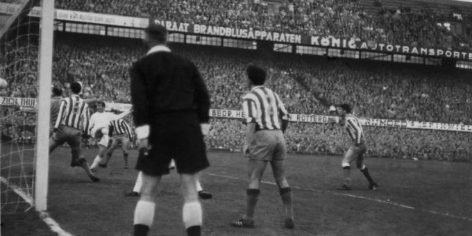 Atlético Madrid im Europacup-Final 1963 gegen Tottenham Hotspur. Atlético Madrid 1963