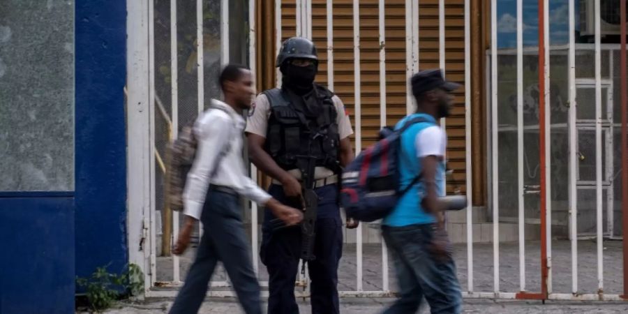 Polizist in Haiti