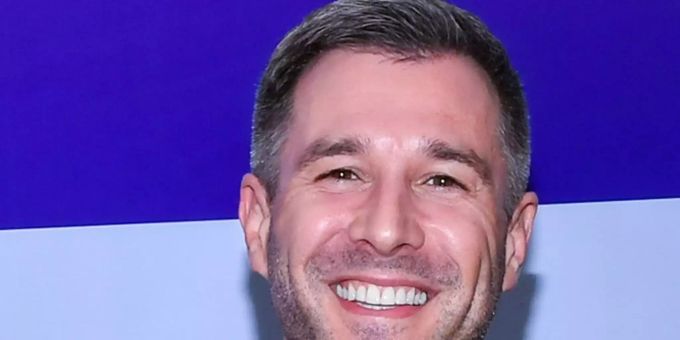 Jochen Schropp feierte 2018 sein Coming-out. Jochen Schropp feierte 2018 sein Coming-out.