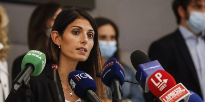 Virginia Raggi wird bei den Kommunalwahlen als Bürgermeisterin von Rom abgewählt. Kommunalwahl
