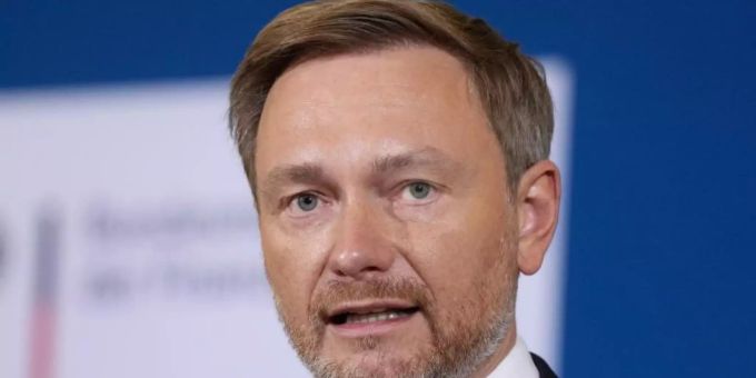 FDP- Chef und der neue Bundesfinanzminister Christian Lindner. Foto: Michael Sohn/AP/dpa FDP- Chef und der neue Bundesfinanzminister Christian Lindner. Foto: Michael Sohn/AP/dpa