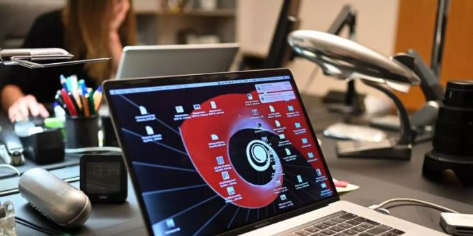 Durch die Arbeit im Homeoffice arbeiten lassen sich oft CO2-Emissionen einsparen. Vor allem, wenn die Pendelei mit dem Auto wegfällt. Foto: Felix Kästle/dpa Durch die Arbeit im Homeoffice arbeiten lassen sich oft CO2-Emissionen einsparen. Vor allem, wenn die Pendelei mit dem Auto wegfällt. Foto: Felix Kästle/dpa