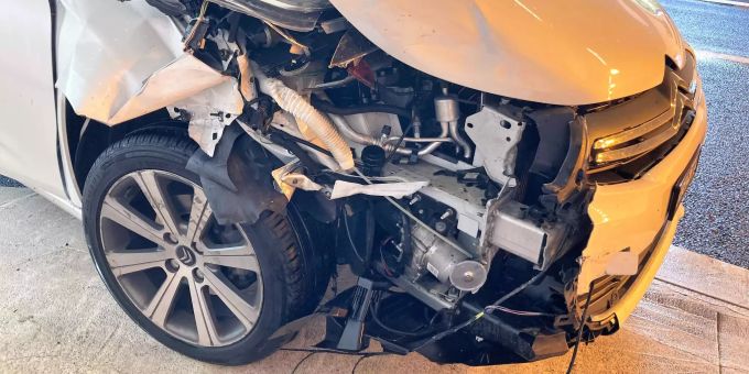 Verkehrsunfall auf der Autobahn A3 in Filzbach.