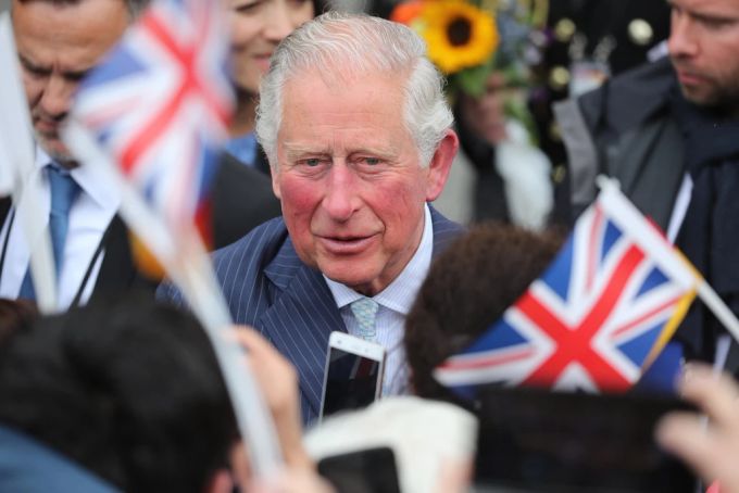 Thronfolger Prinz Charles III. zu Besuch in Sachsen Leipzig. Socken Westminster Abbey