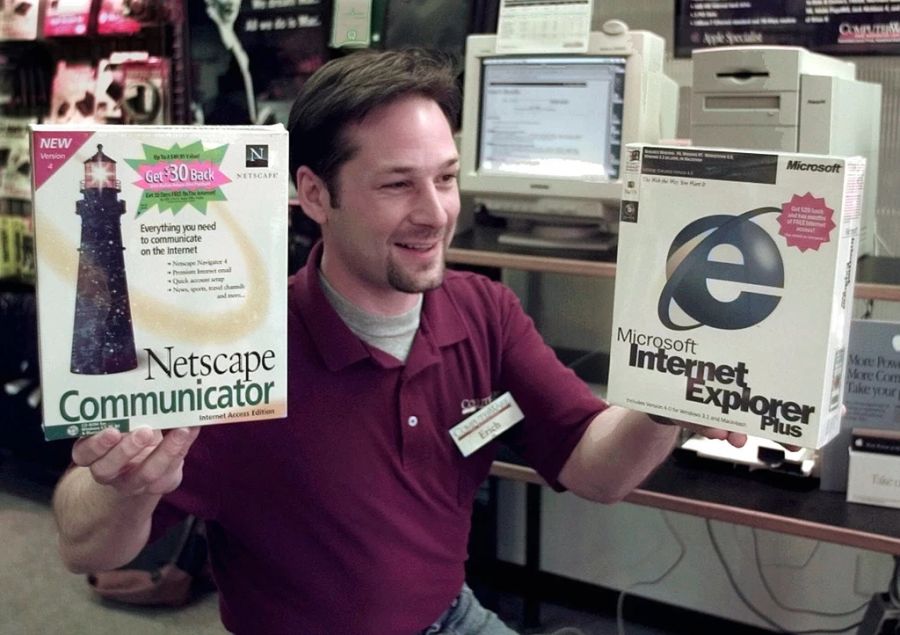 Internet Explorer Netscape Communicator