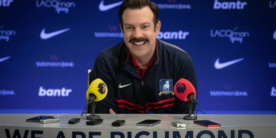 Optimistisch und beherzt Dinge anpacken: Jason Sudeikis ist Ted Lasso.