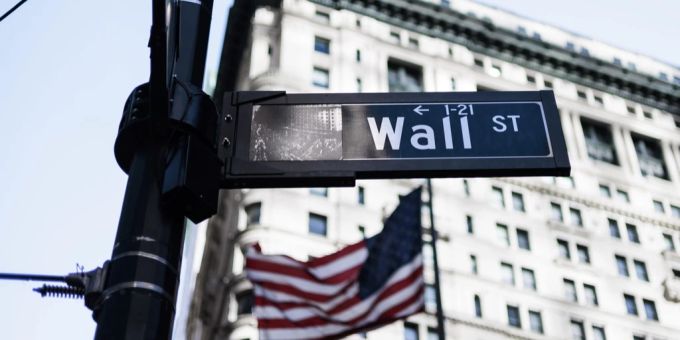 Der Dow Jones erholt sich dank der Lösung für die angeschlagene Credit Suisse und First Republic Bank. (Symbolbild) dow jones industrial average
