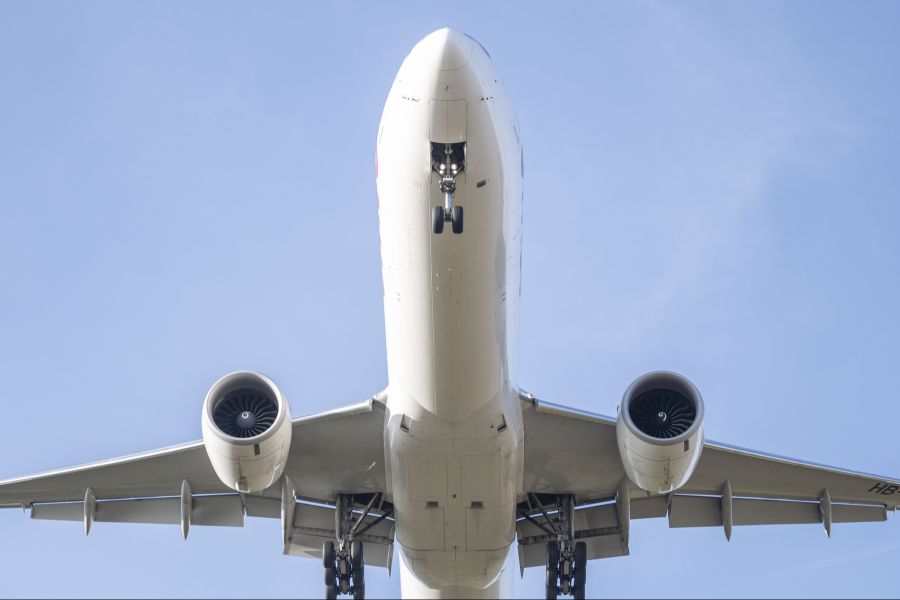 Boeing 777-3DE