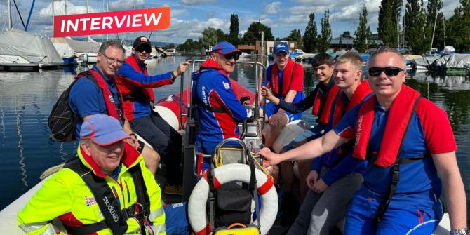 Die SLRG Sektion Kanton Zug auf ihrem Boot «Schnorchel».