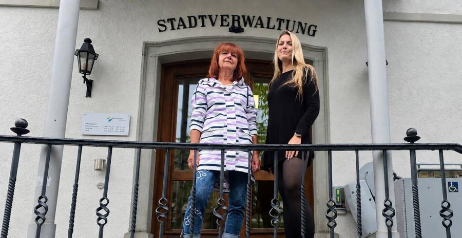 Sie haben genug: Christa Niederhauser (l.) und Angela Gomes reichen Ende Oktober die Petition bei der Stadt ein.