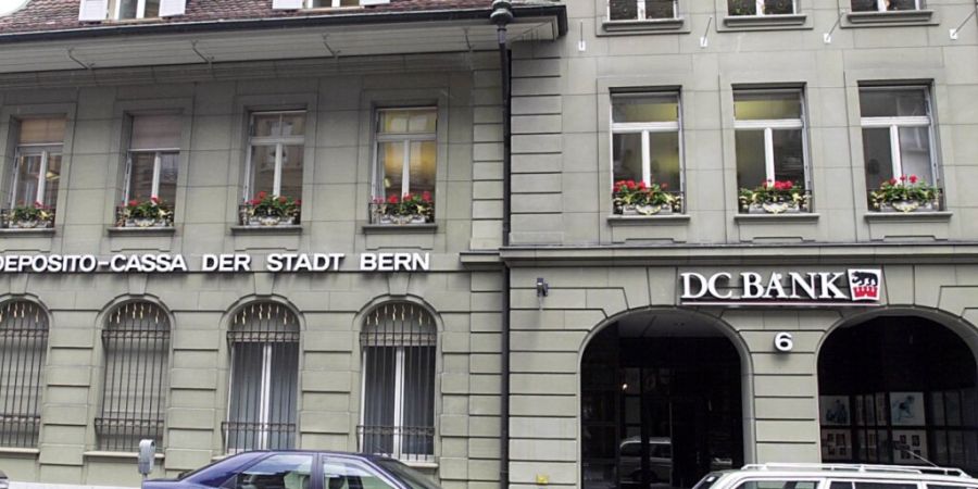 Die Bernburger wollen ihre Bank verkaufen. Nun haben sie von der Finanzmarktaufsicht grünes Licht erhalten. (Archivbild)