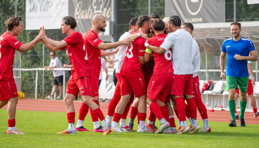 Muri-Gümligen bejubelt den Aufstieg in die 1. Liga.