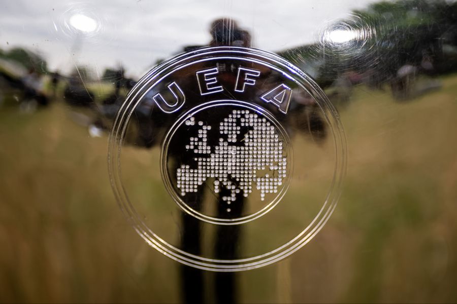 Vor allem kleinere Verbände aus Afrika, Asien sowie Nord- und Lateinamerika dürften Infantinos Plan absegnen. Die Uefa wehrt sich heftig dagegen.