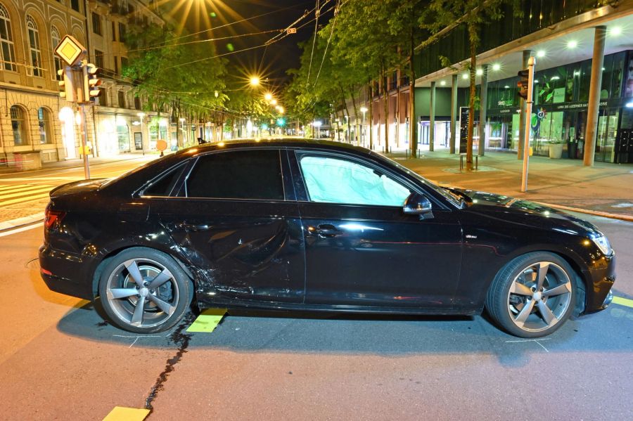 An den Fahrzeugen entstand ein Sachschaden.