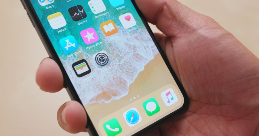 apple warnt spyware
