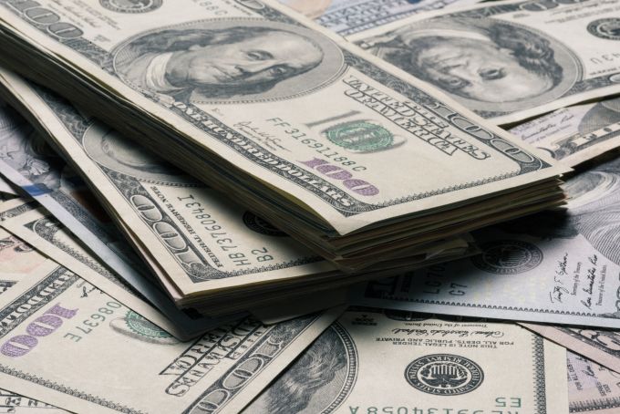 Der Dollar zeigt sich an der Wall Street stabil mit leichter Aufwärtstendenz. wall street