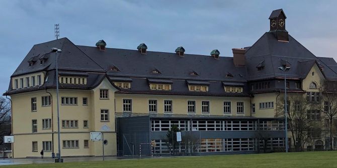 schule neuhausen