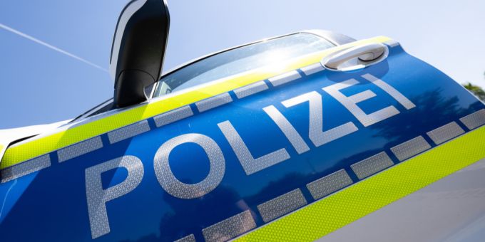 Ein Mädchen wurde bei einem Unfall in Dornstadt lebensgefährlich verletzt. mädchen