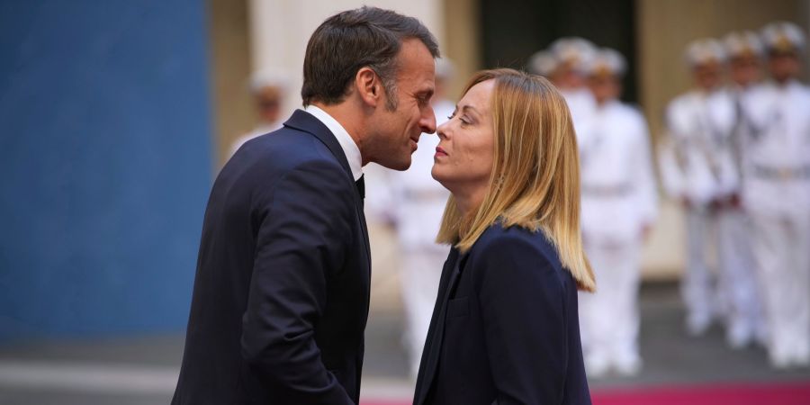 Macron in Italien